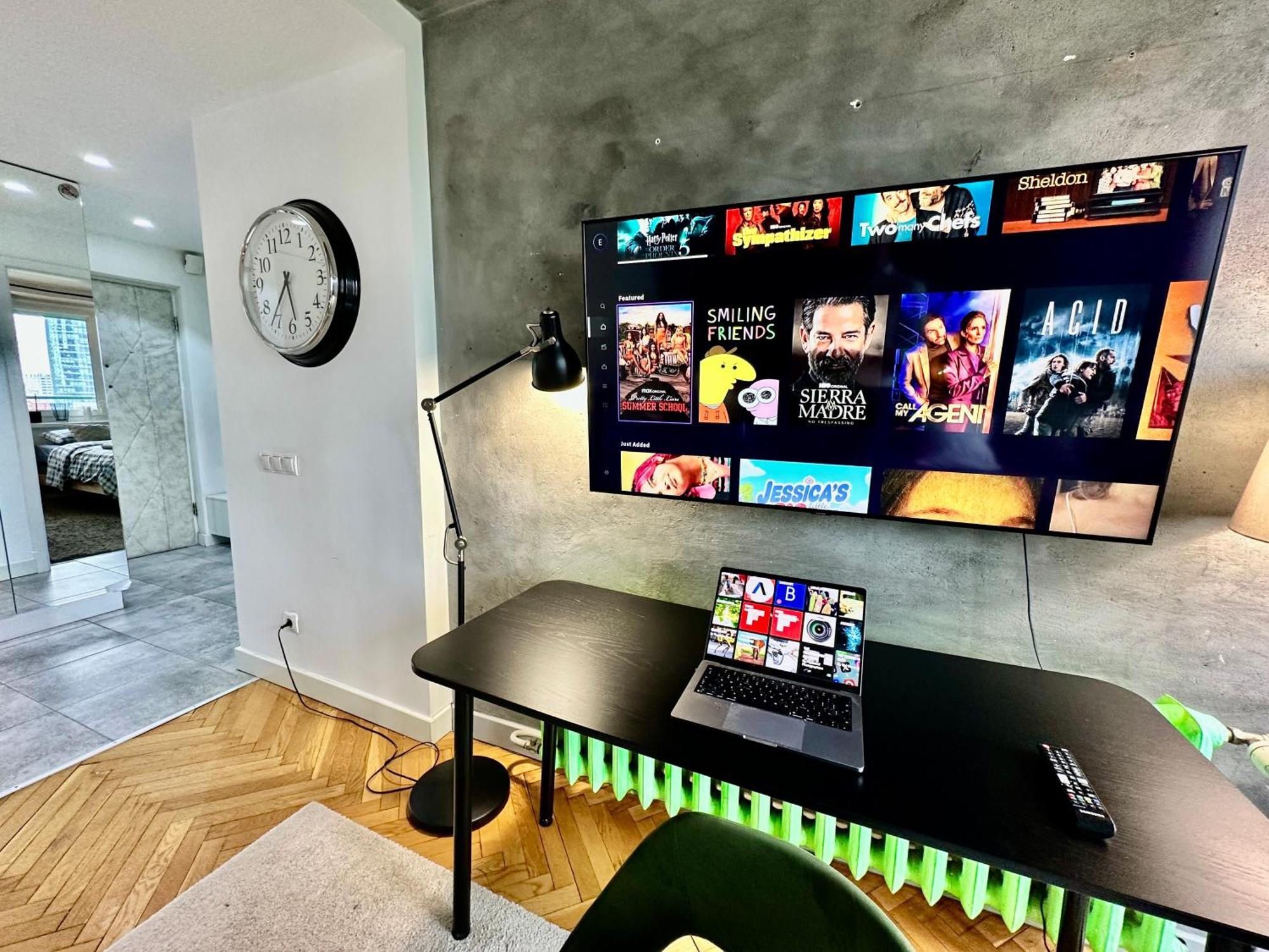 Palace 2 Wifi 600 Mbs 55'Tv Netflix Hbo 2Xmetro Appletv Varsó Kültér fotó